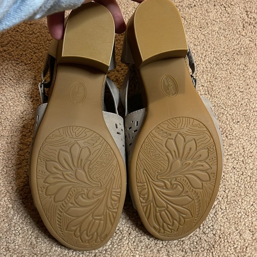 Euro Soft Comfortable Heel - image 6